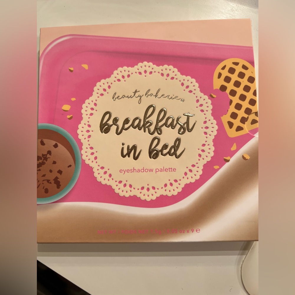 Beauty Bakerie Breakfast in Bed eyeshadow palette